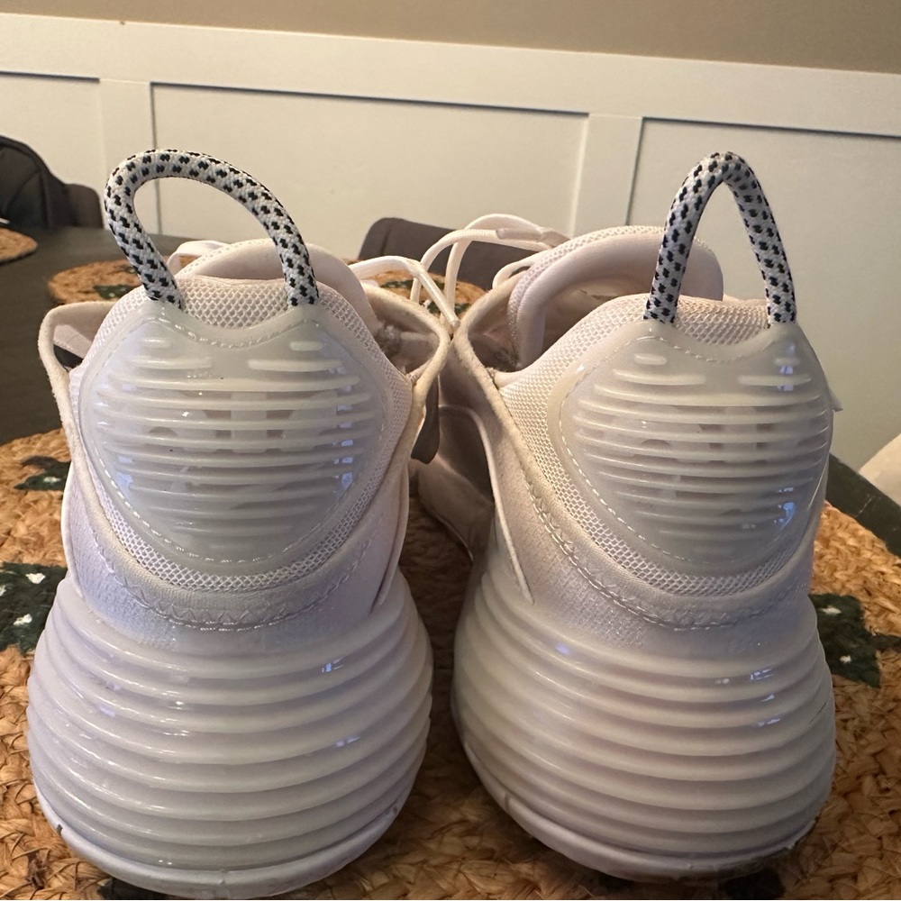 Women’s Nikes